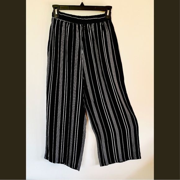 Vero Moda Pants - Vero Moda